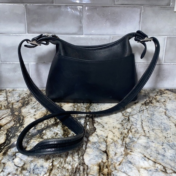 Vintage Coach Legacy Shoulder Bag (#9136) - Picture 1 of 8